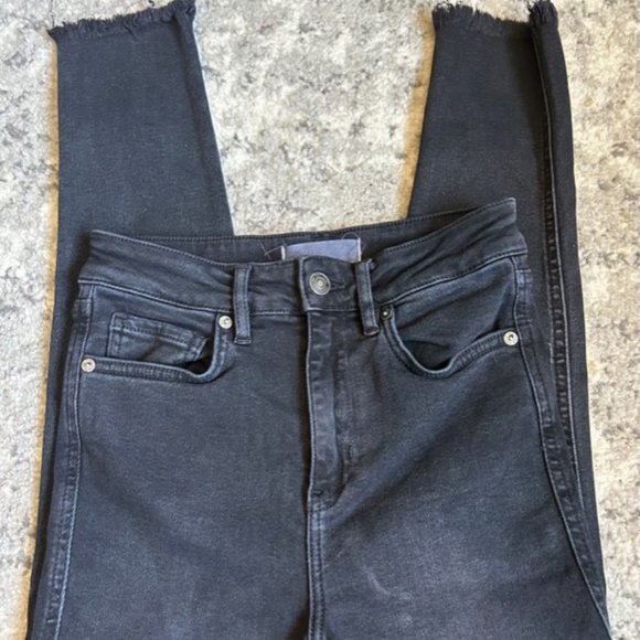 FREE PEOPLE | We the People Dark Wash Raw Hem Skinny Jeans Pants | Size 26 - Picture 3 of 6